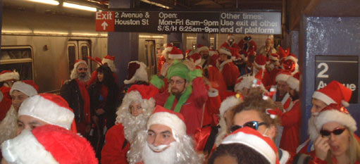 Subway santas - NYC SantaCon, 2002