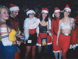 A Bevy of Santa Beauties - NYC SantaCon 2001