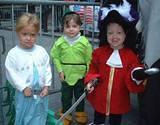 Peter Pan, Wendy & Capn' Hook - At NBC's Today Show, Halloween, 2001. More Pics in the Halloween-NYC section.